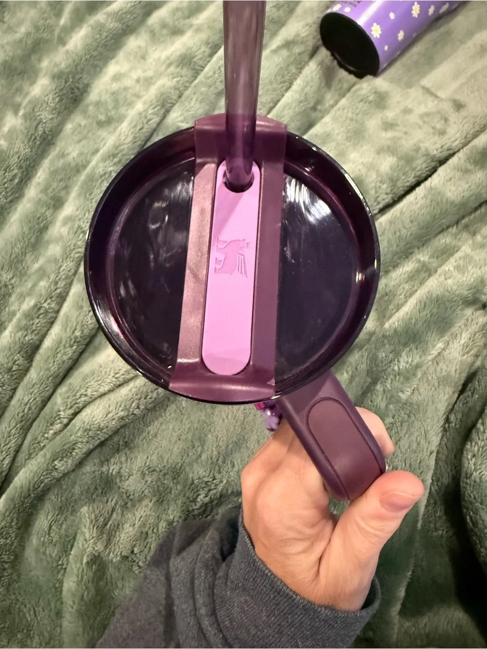 Stanley 40oz Hammertone Purple Insulated Tumbler with Handle and Straw and Charm - Picture 4 of 5